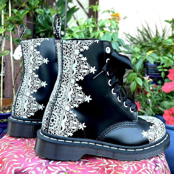 New Dr. Martens Pascal Henna Lace Boots - Picture 4 of 16